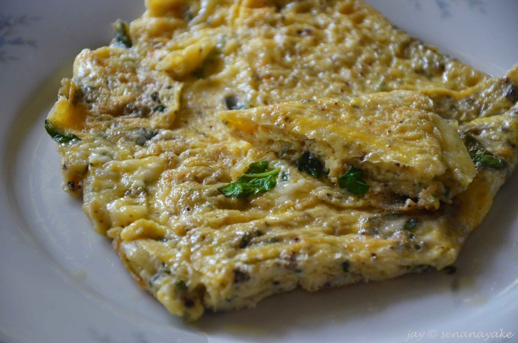 Herb and cheese omlette