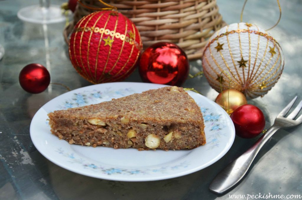 Spiced banana cake with nuts | Peckish Me